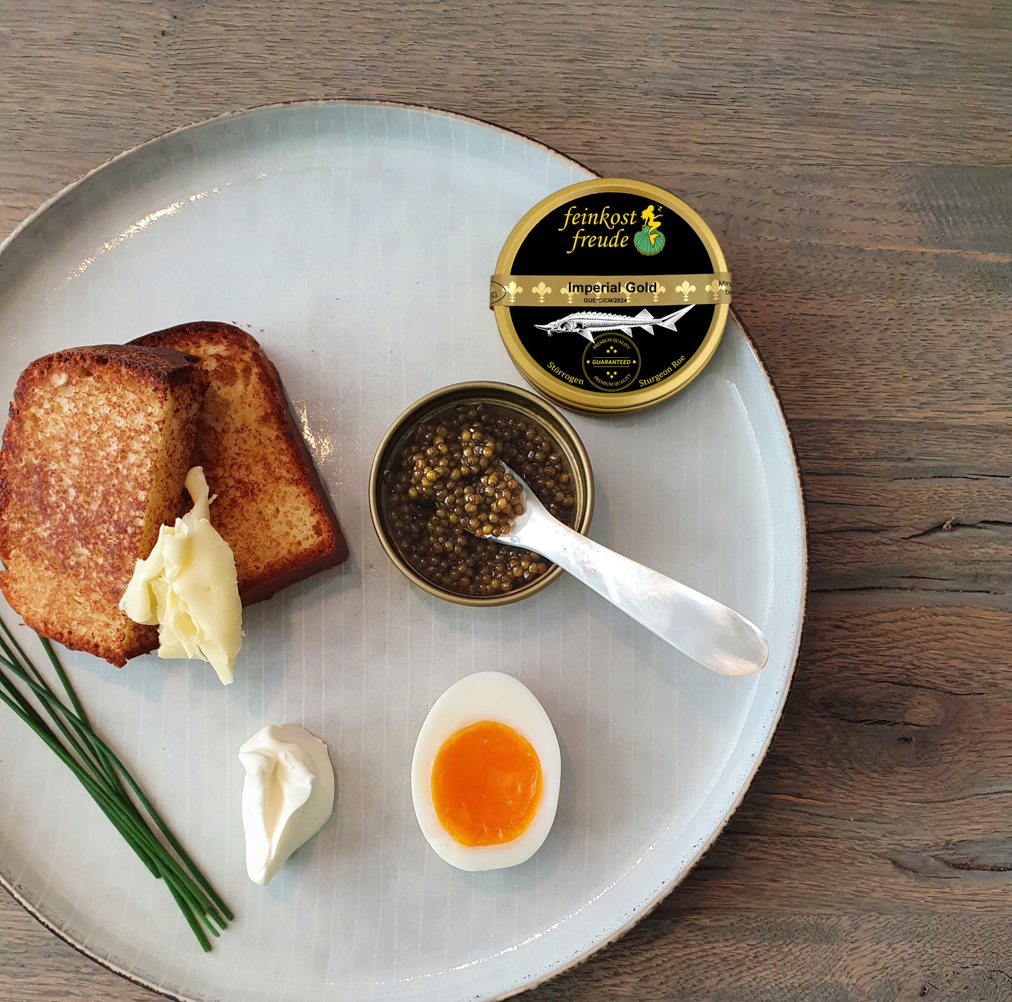 Kaviarlöffel aus Perlmutt